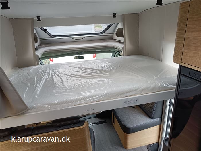 Adria Matrix Axess M670 SL
